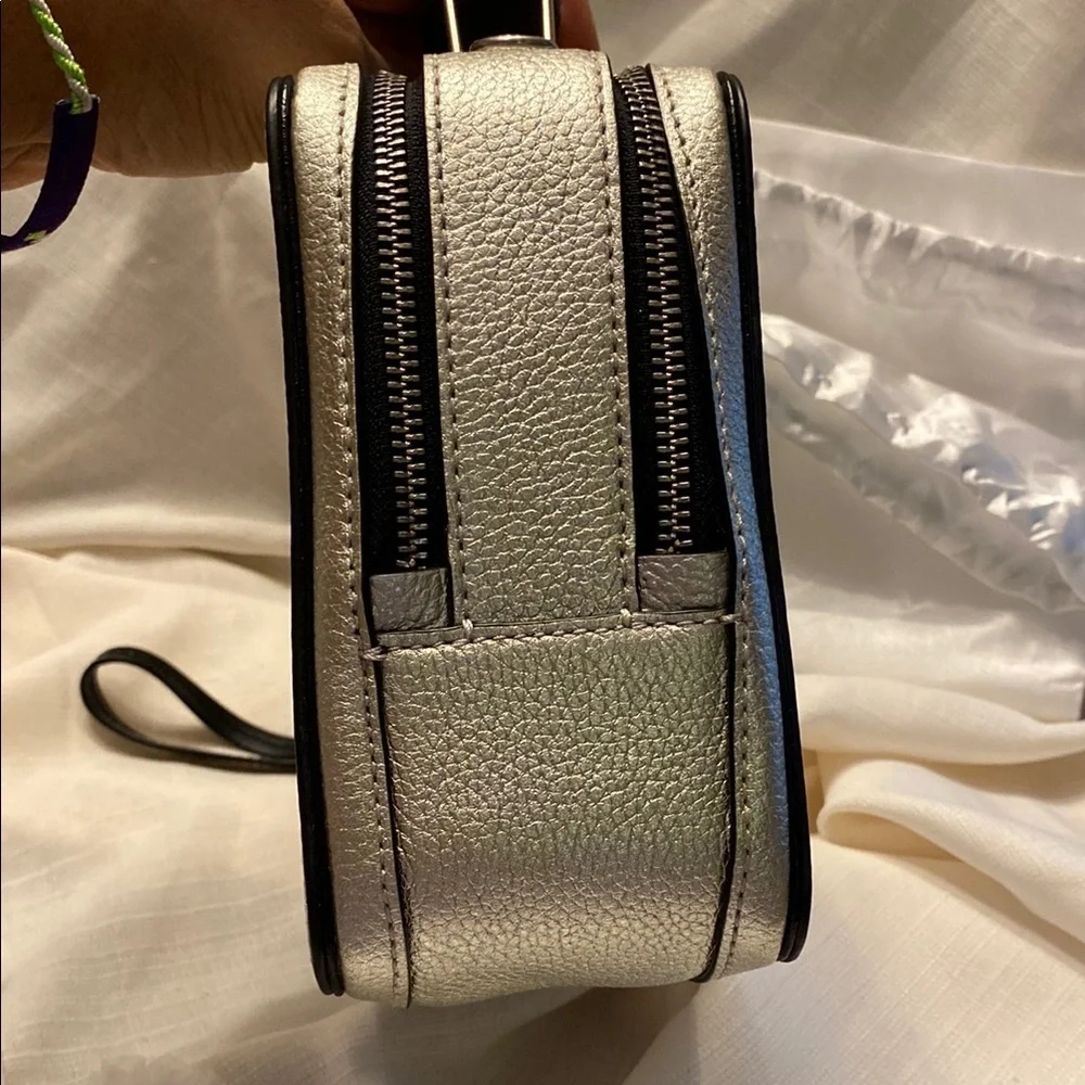 MARC JACOBS Metallic Silver Box Bag, EUC